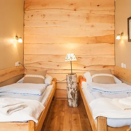 Iskra לינה וארוחת בוקר 3*