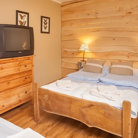 Iskra לינה וארוחת בוקר 3*