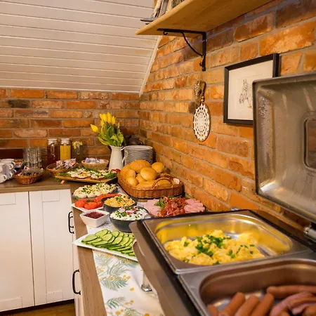 Bed and breakfast Iskra 3*