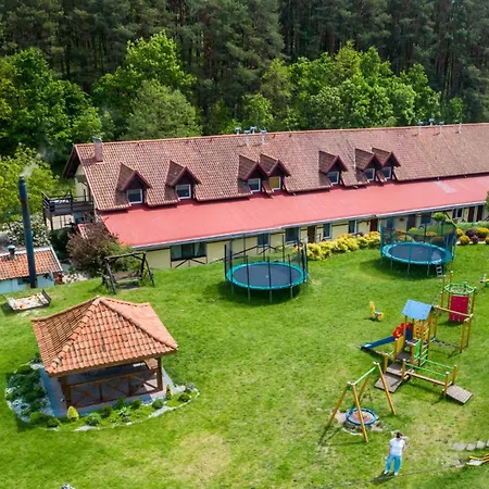 Iskra לינה וארוחת בוקר