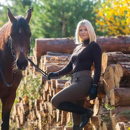 לינה וארוחת בוקר Iskra