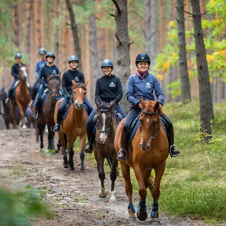 Iskra לינה וארוחת בוקר 3*