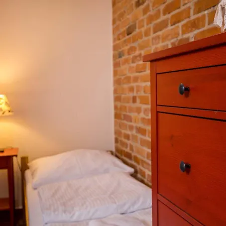 Iskra לינה וארוחת בוקר