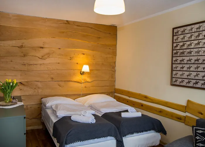 Iskra Bed & Breakfast 3*